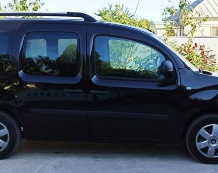 Черный Рено Dokker, объемом двигателя 1.46 л и пробегом 255 тыс. км за 10200 $, фото 11 на Automoto.ua