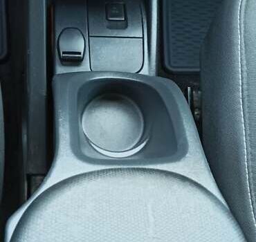 Черный Рено Dokker, объемом двигателя 1.46 л и пробегом 255 тыс. км за 10200 $, фото 12 на Automoto.ua