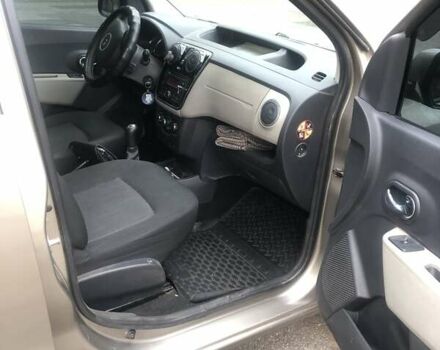 Коричневий Рено Dokker, об'ємом двигуна 1.5 л та пробігом 303 тис. км за 7200 $, фото 4 на Automoto.ua