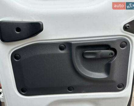 Рено Dokker, объемом двигателя 0 л и пробегом 159 тыс. км за 10300 $, фото 15 на Automoto.ua