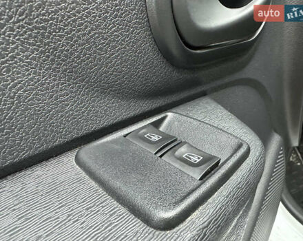 Рено Dokker, объемом двигателя 0 л и пробегом 159 тыс. км за 10300 $, фото 24 на Automoto.ua