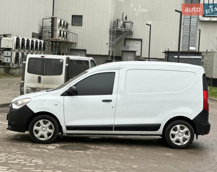 Рено Dokker, объемом двигателя 0 л и пробегом 159 тыс. км за 10300 $, фото 3 на Automoto.ua