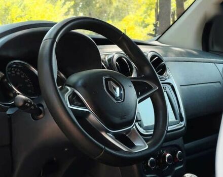 Рено Dokker, объемом двигателя 1.5 л и пробегом 268 тыс. км за 9900 $, фото 10 на Automoto.ua
