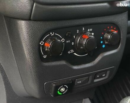 Рено Dokker, объемом двигателя 0 л и пробегом 136 тыс. км за 9200 $, фото 12 на Automoto.ua