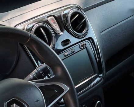Рено Dokker, объемом двигателя 1.5 л и пробегом 268 тыс. км за 9900 $, фото 11 на Automoto.ua