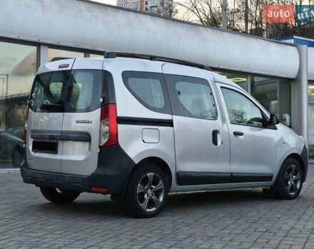 Серый Рено Dokker, объемом двигателя 1.46 л и пробегом 59 тыс. км за 9850 $, фото 4 на Automoto.ua