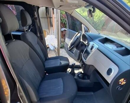 Сірий Рено Dokker, об'ємом двигуна 1.6 л та пробігом 178 тис. км за 7500 $, фото 3 на Automoto.ua