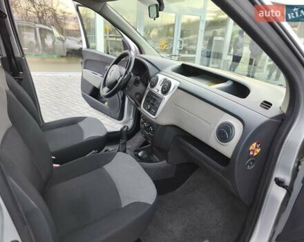 Серый Рено Dokker, объемом двигателя 1.46 л и пробегом 59 тыс. км за 9850 $, фото 10 на Automoto.ua