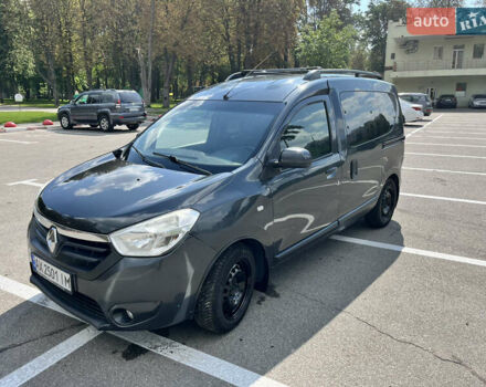 Сірий Рено Dokker, об'ємом двигуна 1.5 л та пробігом 273 тис. км за 7800 $, фото 3 на Automoto.ua