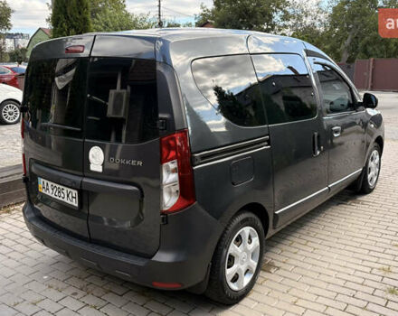 Серый Рено Dokker, объемом двигателя 1.5 л и пробегом 148 тыс. км за 9000 $, фото 4 на Automoto.ua
