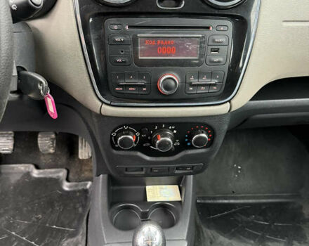 Серый Рено Dokker, объемом двигателя 1.46 л и пробегом 240 тыс. км за 7300 $, фото 17 на Automoto.ua