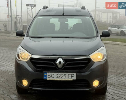 Серый Рено Dokker, объемом двигателя 1.46 л и пробегом 240 тыс. км за 7300 $, фото 1 на Automoto.ua