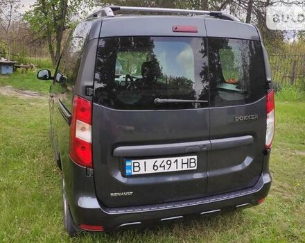 Рено Dokker 2017 в Верхнеднепровске на Automoto.ua Серый Рено Dokker, объемом двигателя 1.5 л и пробегом 102 тыс. км за 11000 $, фото 3 на Automoto.ua