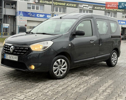 Серый Рено Dokker, объемом двигателя 1.5 л и пробегом 220 тыс. км за 7200 $, фото 1 на Automoto.ua