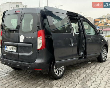 Серый Рено Dokker, объемом двигателя 1.5 л и пробегом 220 тыс. км за 7200 $, фото 10 на Automoto.ua