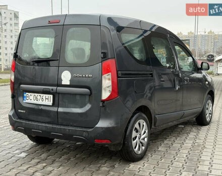 Серый Рено Dokker, объемом двигателя 1.5 л и пробегом 220 тыс. км за 7200 $, фото 7 на Automoto.ua