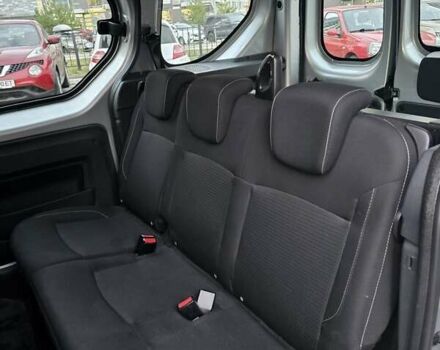 Серый Рено Dokker, объемом двигателя 1.6 л и пробегом 149 тыс. км за 9700 $, фото 11 на Automoto.ua