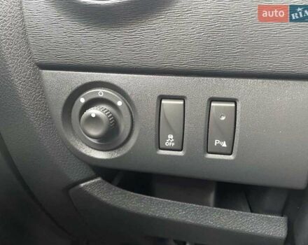 Сірий Рено Dokker, об'ємом двигуна 1.5 л та пробігом 85 тис. км за 13500 $, фото 18 на Automoto.ua