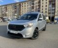 Серый Рено Dokker, объемом двигателя 1.5 л и пробегом 230 тыс. км за 6600 $, фото 1 на Automoto.ua