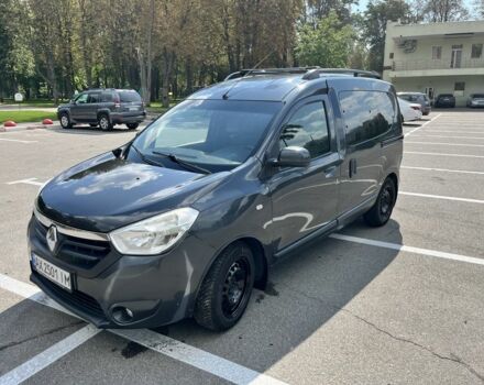 Серый Рено Dokker, объемом двигателя 1.5 л и пробегом 273 тыс. км за 7800 $, фото 1 на Automoto.ua