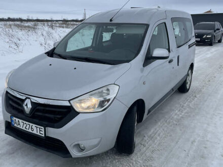 Сірий Рено Dokker, об'ємом двигуна 1.46 л та пробігом 220 тис. км за 8200 $, фото 1 на Automoto.ua