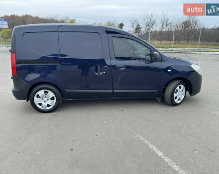 Синий Рено Dokker, объемом двигателя 1.6 л и пробегом 345 тыс. км за 4700 $, фото 11 на Automoto.ua