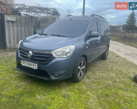 Синий Рено Dokker, объемом двигателя 1.5 л и пробегом 274 тыс. км за 6300 $, фото 2 на Automoto.ua