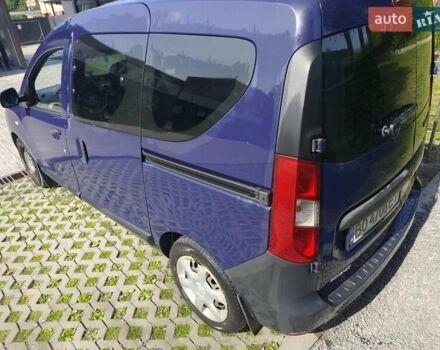 Синий Рено Dokker, объемом двигателя 1.46 л и пробегом 157 тыс. км за 5400 $, фото 4 на Automoto.ua