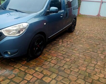 Синий Рено Dokker, объемом двигателя 1.5 л и пробегом 0 тыс. км за 6800 $, фото 1 на Automoto.ua