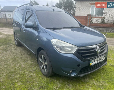 Синий Рено Dokker, объемом двигателя 1.5 л и пробегом 274 тыс. км за 6300 $, фото 1 на Automoto.ua