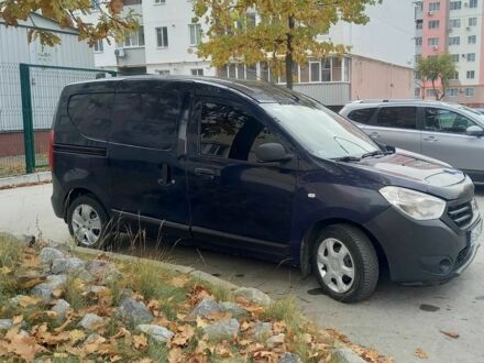 Рено Dokker 2014 в Полтаве на Automoto.ua Синий Рено Dokker, объемом двигателя 1.6 л и пробегом 340 тыс. км за 4200 $, фото 1 на Automoto.ua