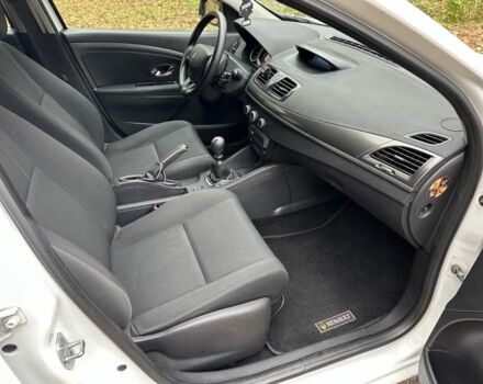 Білий Рено Інша, об'ємом двигуна 1.5 л та пробігом 250 тис. км за 7950 $, фото 9 на Automoto.ua