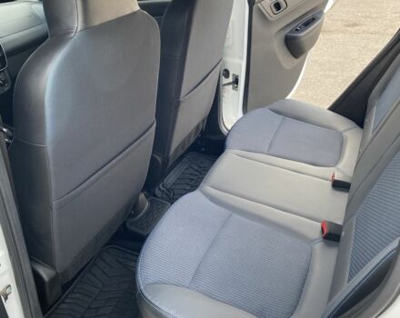 Белый Рено Другая, объемом двигателя 0 л и пробегом 35 тыс. км за 10500 $, фото 5 на Automoto.ua