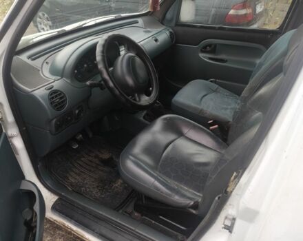 Рено Другая 1999 в Николаеве на Automoto.ua Белый Рено Другая, объемом двигателя 1.9 л и пробегом 2 тыс. км за 1750 $, фото 5 на Automoto.ua