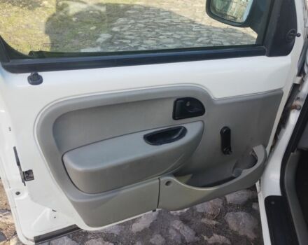 Белый Рено Другая, объемом двигателя 1.5 л и пробегом 200 тыс. км за 1550 $, фото 4 на Automoto.ua