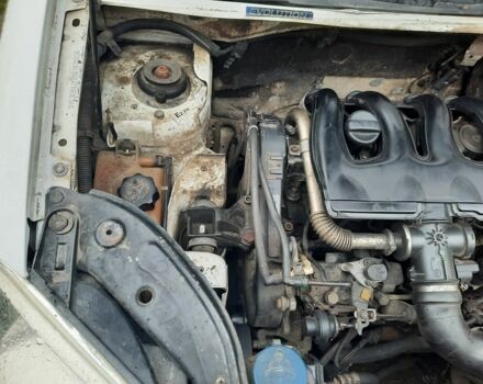 Белый Рено Другая, объемом двигателя 1.9 л и пробегом 500 тыс. км за 2700 $, фото 3 на Automoto.ua