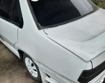 Білий Рено Інша, об'ємом двигуна 0 л та пробігом 200 тис. км за 761 $, фото 4 на Automoto.ua