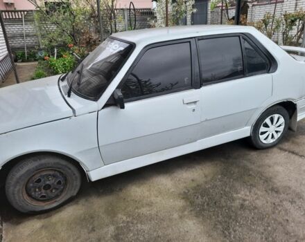 Білий Рено Інша, об'ємом двигуна 0 л та пробігом 200 тис. км за 761 $, фото 2 на Automoto.ua