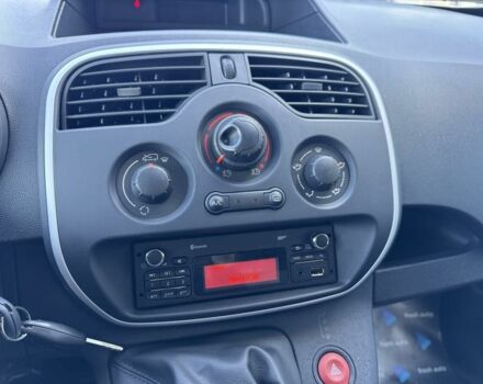 Білий Рено Інша, об'ємом двигуна 2.45 л та пробігом 39 тис. км за 9900 $, фото 22 на Automoto.ua