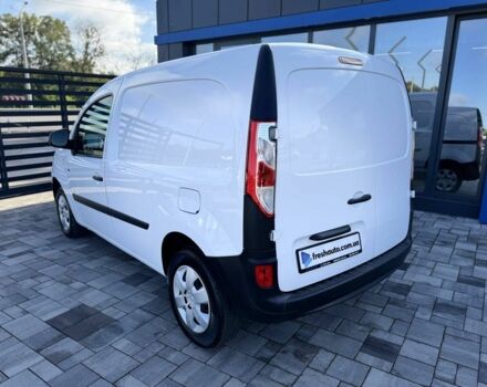 Білий Рено Інша, об'ємом двигуна 2.45 л та пробігом 39 тис. км за 9900 $, фото 9 на Automoto.ua