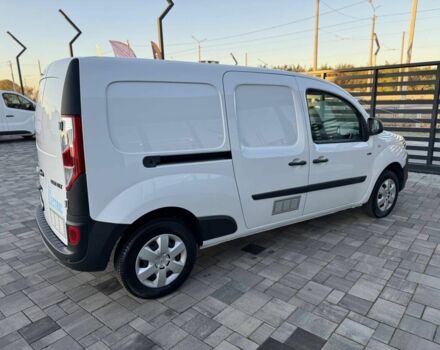 Білий Рено Інша, об'ємом двигуна 2.45 л та пробігом 27 тис. км за 11999 $, фото 2 на Automoto.ua