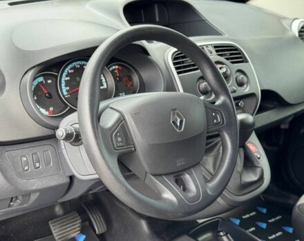 Білий Рено Інша, об'ємом двигуна 2.45 л та пробігом 83 тис. км за 10900 $, фото 16 на Automoto.ua