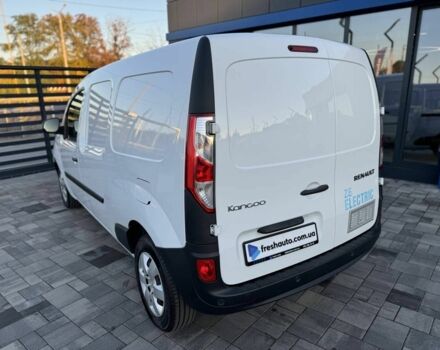 Білий Рено Інша, об'ємом двигуна 2.45 л та пробігом 27 тис. км за 11999 $, фото 10 на Automoto.ua