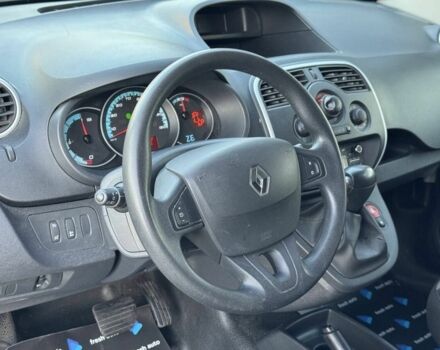 Білий Рено Інша, об'ємом двигуна 2.45 л та пробігом 27 тис. км за 11999 $, фото 16 на Automoto.ua