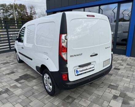 Білий Рено Інша, об'ємом двигуна 2.45 л та пробігом 83 тис. км за 10900 $, фото 10 на Automoto.ua