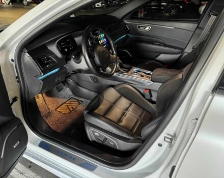 Белый Рено Другая, объемом двигателя 1.8 л и пробегом 30 тыс. км за 27500 $, фото 6 на Automoto.ua