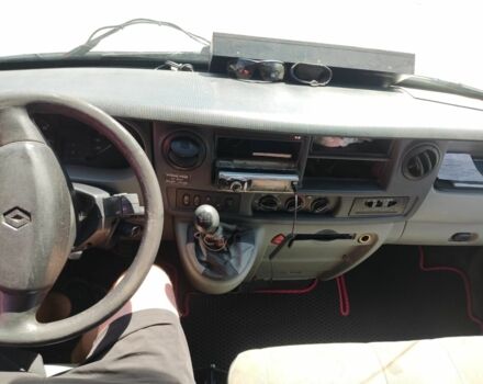 Белый Рено Другая, объемом двигателя 3 л и пробегом 800 тыс. км за 7350 $, фото 4 на Automoto.ua