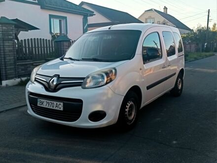 Белый Рено Другая, объемом двигателя 1.5 л и пробегом 345 тыс. км за 8800 $, фото 1 на Automoto.ua