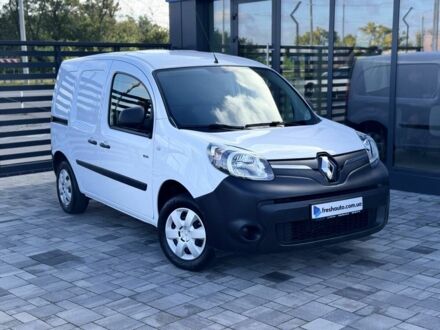 Рено Другая 2019 в Ровно на Automoto.ua Белый Рено Другая, объемом двигателя 2.45 л и пробегом 39 тыс. км за 9900 $, фото 1 на Automoto.ua