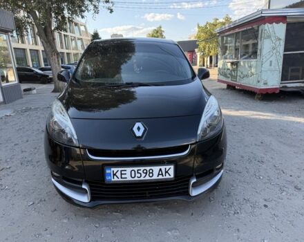 Черный Рено Другая, объемом двигателя 1.5 л и пробегом 200 тыс. км за 7500 $, фото 2 на Automoto.ua